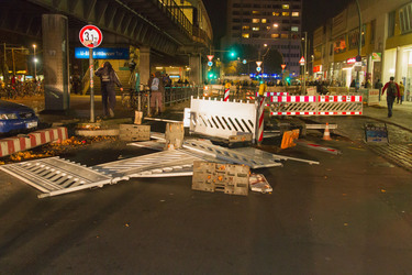 Demonstration gegen europäische Asylbewerbergesetze in Kreuzberg, Berlin