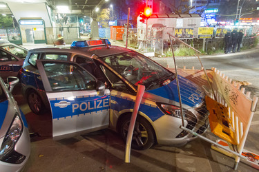 Demonstration gegen europäische Asylbewerbergesetze in Kreuzberg, Berlin