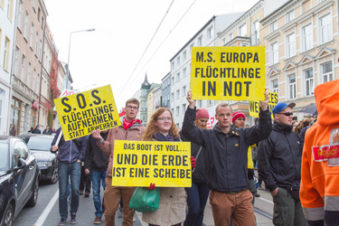 Demonstration 'Welcome Refugees - Solidarität mit Flüchtlingen', Rostock
