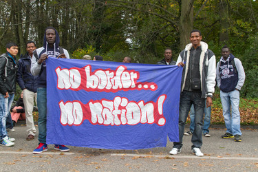 Demonstration 'Welcome Refugees - Solidarität mit Flüchtlingen', Rostock