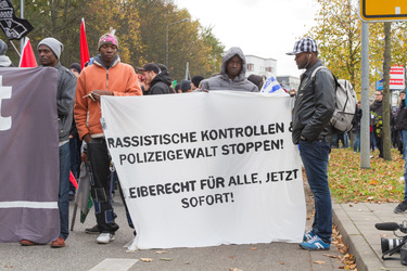 Demonstration 'Welcome Refugees - Solidarität mit Flüchtlingen', Rostock