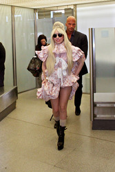 Ankunft von Lady Gaga am Flughafen, Berlin