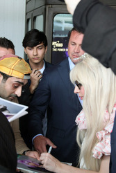 Ankunft von Lady Gaga am Flughafen, Berlin