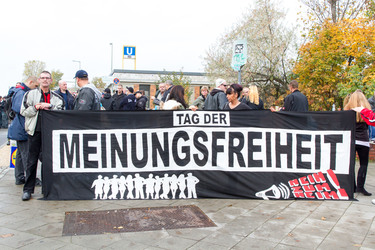 Demonstration rechter Gruppen in Marzahn-Hellersdorf, Berlin