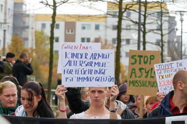Demonstration rechter Gruppen in Marzahn-Hellersdorf, Berlin