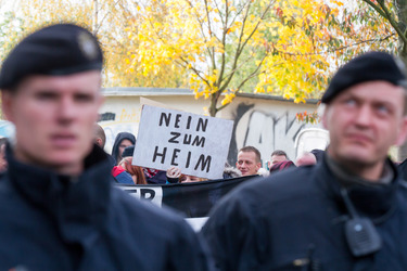 Demonstration rechter Gruppen in Marzahn-Hellersdorf, Berlin