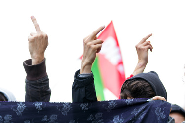 Sitzblockade gegen die Demonstration rechter Gruppen in Marzahn-Hellersdorf, Berlin