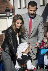 Prinzessin Letizia und Prinz Felipe besuchen Teverga