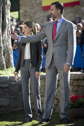 Prinzessin Letizia und Prinz Felipe besuchen Teverga