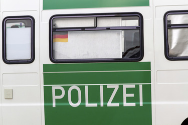 Protest und Gegenprotest: 2500 Menschen demonstrieren in Schneeberg