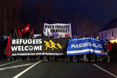 Protest und Gegenprotest: 2500 Menschen demonstrieren in Schneeberg