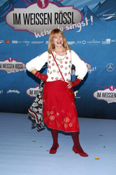 'Im Weissen Rössl - Wehe, du singst!' Premiere, Berlin