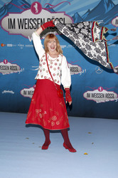 'Im Weissen Rössl - Wehe, du singst!' Premiere, Berlin