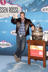 'Im Weissen Rössl - Wehe, du singst!' Premiere, Berlin