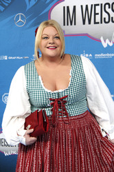 'Im Weissen Rössl - Wehe, du singst!' Premiere, Berlin