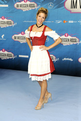'Im Weissen Rössl - Wehe, du singst!' Premiere, Berlin