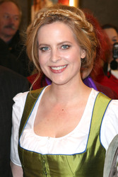 'Im Weissen Rössl - Wehe, du singst!' Premiere, Essen