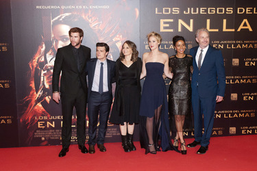 Liam Hemsworth, Josh Hutcherson, Nina Jacobson, Jennifer Lawrence, Meta Golding, Francis Lawrence