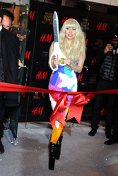 H&M Times Square Grand Opening, New York