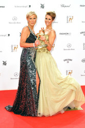 Kamilla Senjo, Mareile Höppner