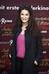 'Aschenbrödel und der gestiefelte Kater' Premiere, Berlin