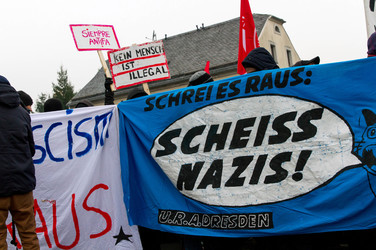 Gegen-Demo in Schneeberg