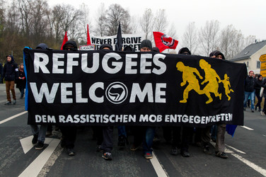 Gegen-Demo in Schneeberg