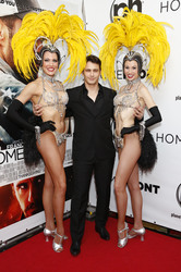 James Franco mit Jubillee! Showgirls