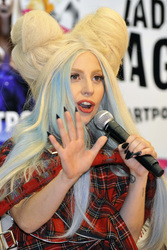 'ArtPop' Pressekonferenz, Tokio