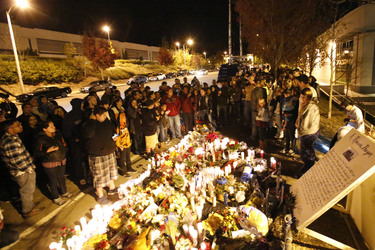Fans am Unfallort von Paul Walker