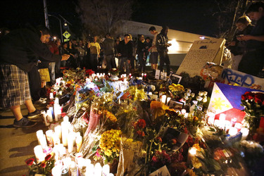 Fans am Unfallort von Paul Walker
