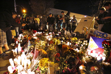 Fans am Unfallort von Paul Walker