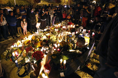 Fans am Unfallort von Paul Walker