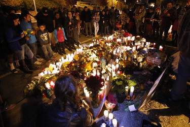 Fans am Unfallort von Paul Walker