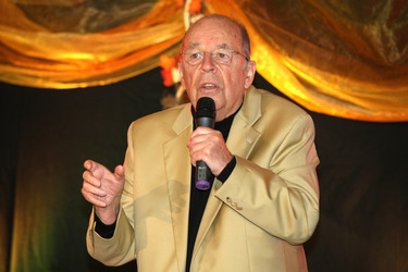 Chris Howland Auftritt, Seelze