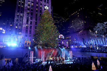 81. Rockefeller Center Christmas Tree Lighting Ceremony, New York