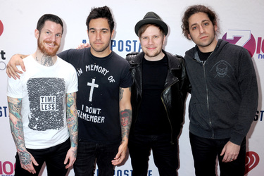 Andy Hurley, Pete Wentz, Patrick Stump, Joe Trohman (Fall Out Boy)