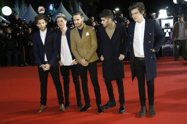 Louis Tomlinson, Niall Horan, Liam Payne, Zayn Malik, Harry Styles (One Direction)