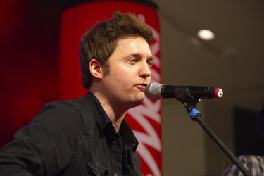 Nick Howard Akustikset und Autogrammstunde, Berlin