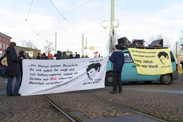 Mahnwache und Demo zum Todestag von Oury Jalloh, Dessau-Roßlau