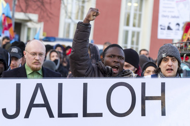 Mahnwache und Demo zum Todestag von Oury Jalloh, Dessau-Roßlau