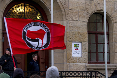 Mahnwache und Demo zum Todestag von Oury Jalloh, Dessau-Roßlau
