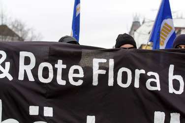 Großdemo für den Erhalt der 'Roten Flora', Hamburg