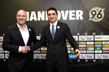 Hannover 96 präsentiert Cheftrainer Tayfun Korkut, Hannover