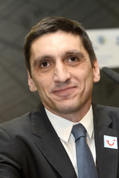 Hannover 96 präsentiert Cheftrainer Tayfun Korkut, Hannover