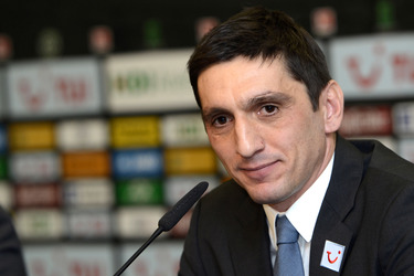 Hannover 96 präsentiert Cheftrainer Tayfun Korkut, Hannover
