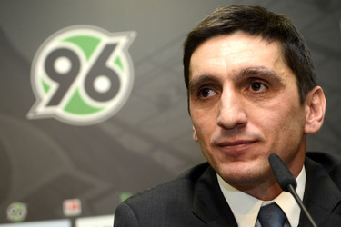 Hannover 96 präsentiert Cheftrainer Tayfun Korkut, Hannover