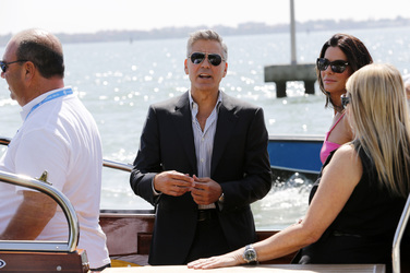 Auf dem Weg zum 'Gravity' Photocall, Biennale 2013