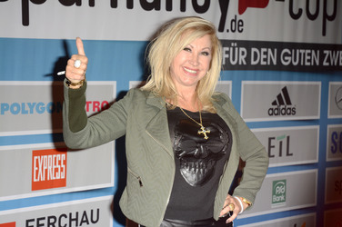 'Sparhandy-Cup – Kicken für den guten Zweck', Gummersbach
