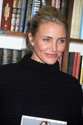 Cameron Diaz signiert ihr Buch 'The Body Book', Huntington